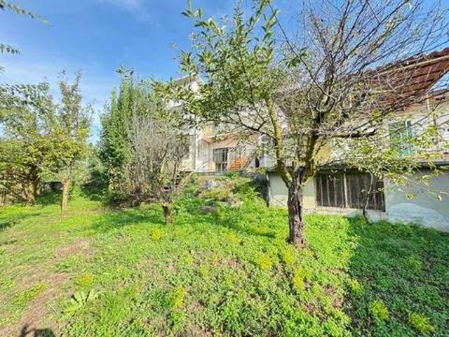 Villa in vendita a Camino AL