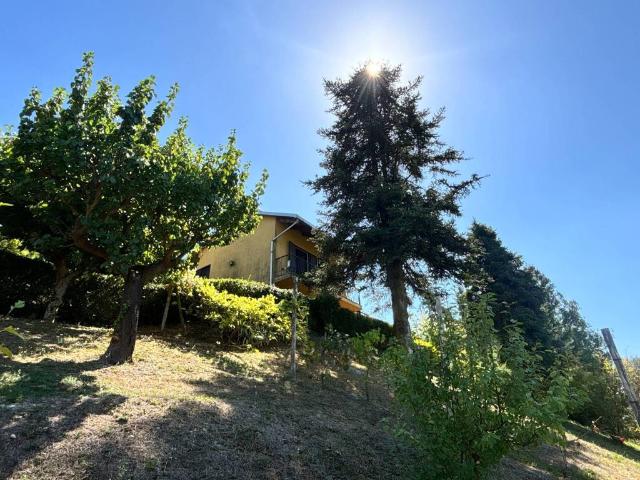 Villa in vendita a Camino AL