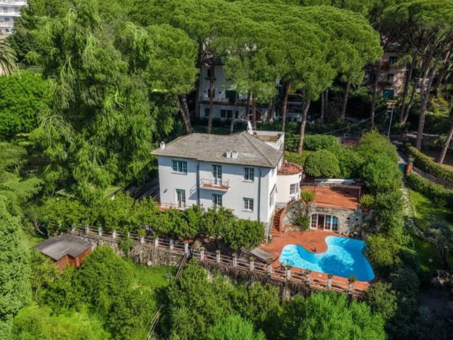 Villa in vendita a Pieve Ligure GE