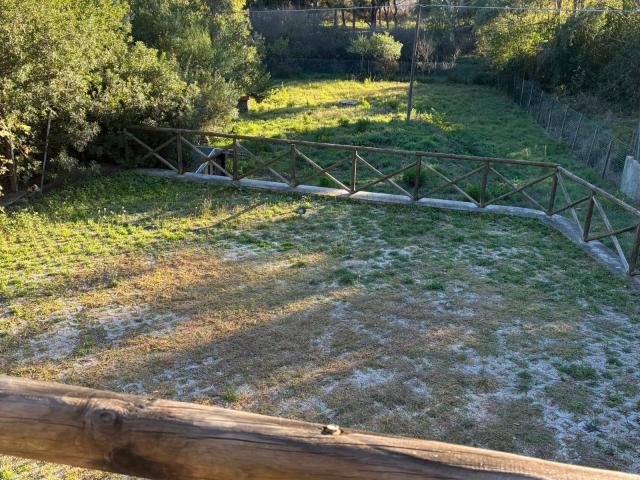 VILLA in VENDITA a CAMPO NELL'ELBA Campo dell'Elba di 10 vani