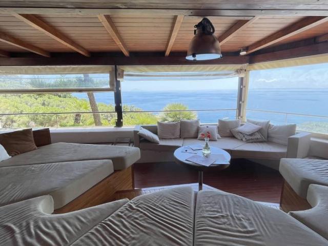 Villa in vendita a Campo nell'Elba LI