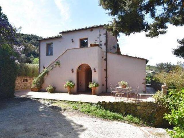 Villa in vendita a Campo nell'Elba LI