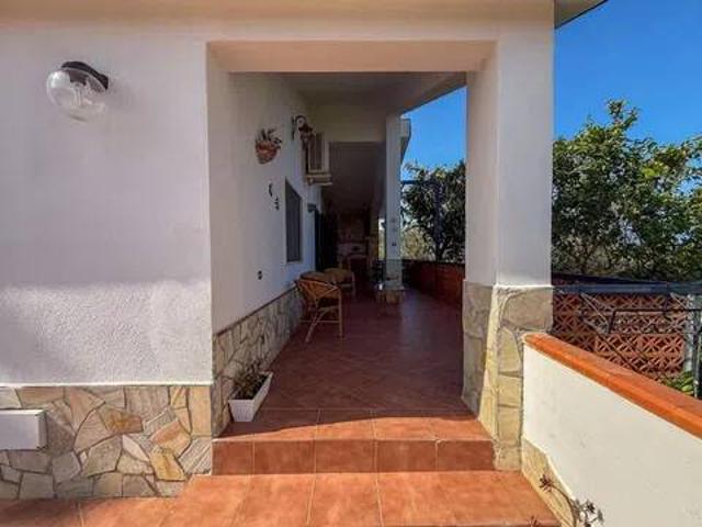 Villa in vendita a Campofelice di Roccella PA