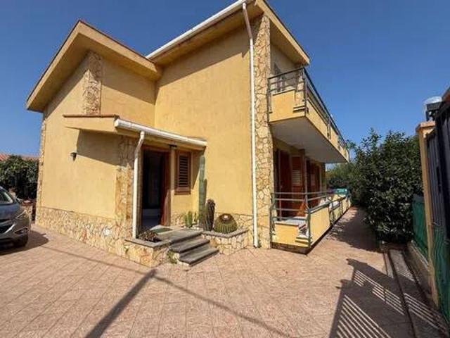 Villa in vendita a Campofelice di Roccella PA