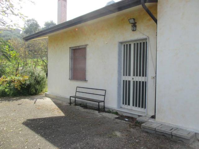 Villa in vendita a Campoli del Monte Taburno BN