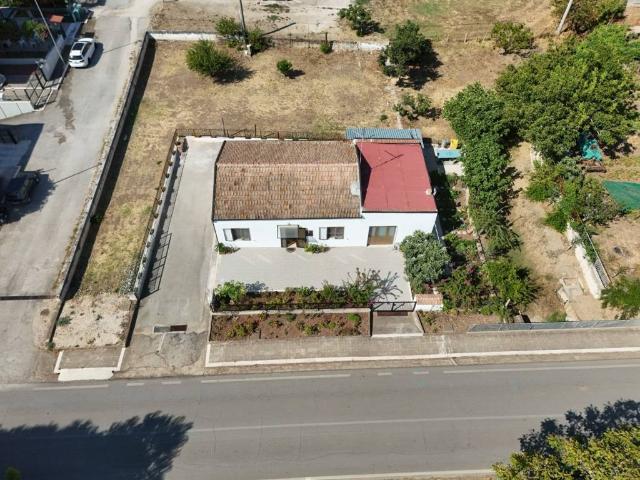 Villa in vendita a Campomarino CB