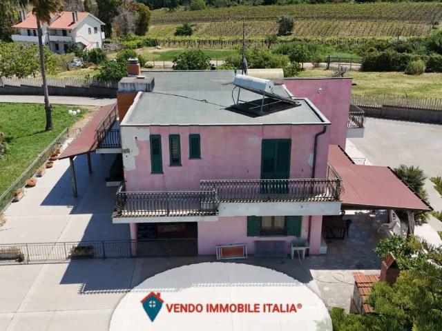 Villa in vendita a Campomarino CB