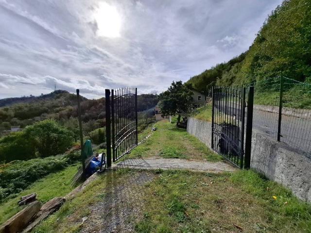 Villa in vendita a Campomorone GE
