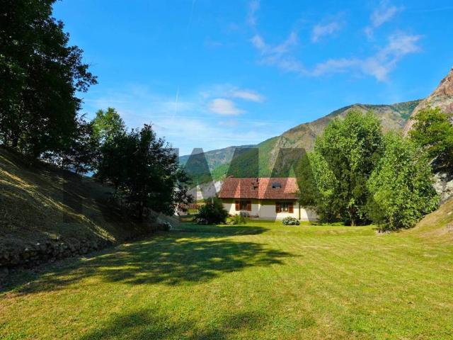Villa in vendita a Campomorone GE