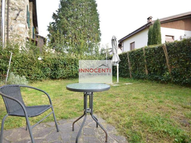 Villa in vendita a Camporgiano LU