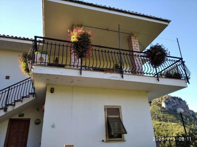 Villa in vendita a Camporosso IM