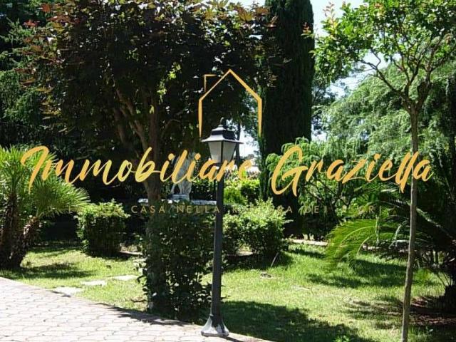Villa in vendita a Camporosso IM