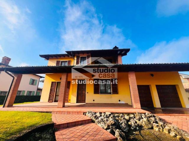 Villa in vendita a Campagnola Cremasca CR