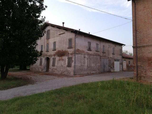 Villa in vendita a Campagnola Emilia RE