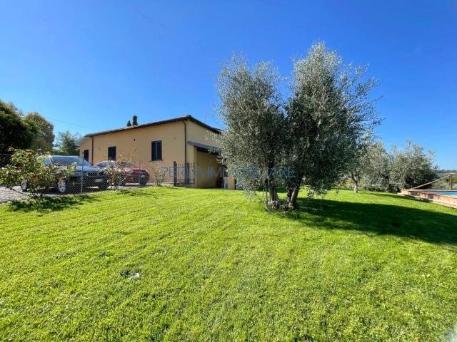 Villa in vendita a Campagnatico GR