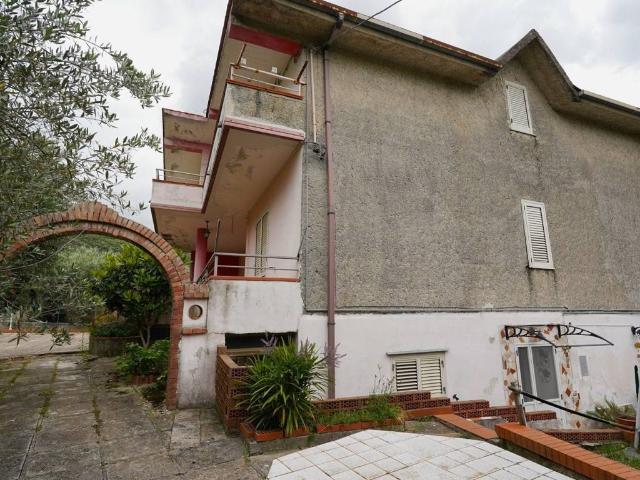 Villa in vendita a Campagna SA