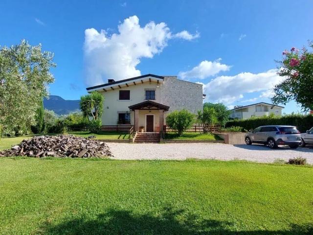 Villa in vendita a Campagna SA