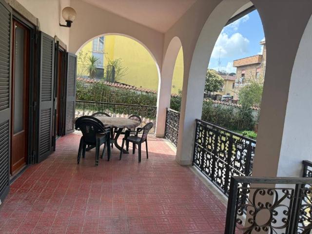 Villa in vendita a Campagnano di Roma RM