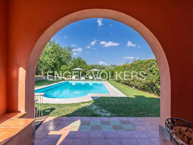 Villa in vendita a Campagnano di Roma RM