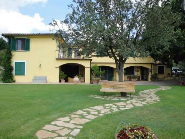 Villa in vendita a Campagnano di Roma RM