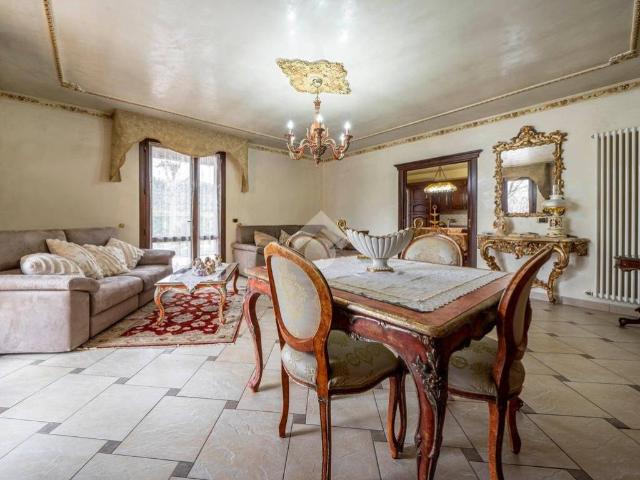 Villa in vendita a Campegine RE