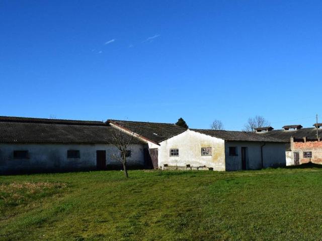 Villa in vendita a Campegine RE