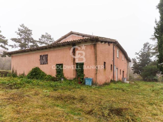 Villa in vendita a Campello sul Clitunno PG