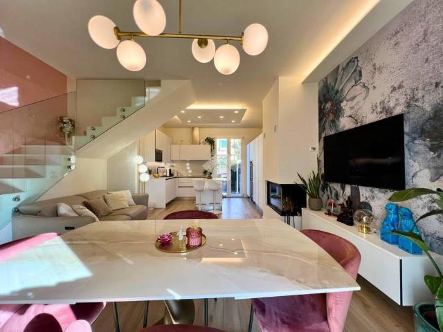 Villa in vendita a Campi Bisenzio FI