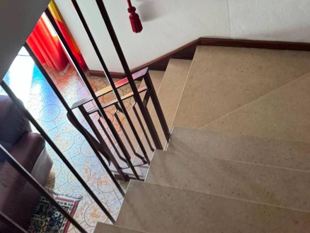 Villa in vendita a Campi Bisenzio FI