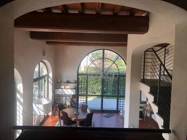 Villa in vendita a Campi Bisenzio FI