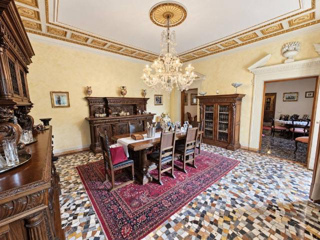Villa in vendita a Campi Bisenzio FI