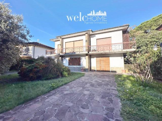 Villa in vendita a Campi Bisenzio FI