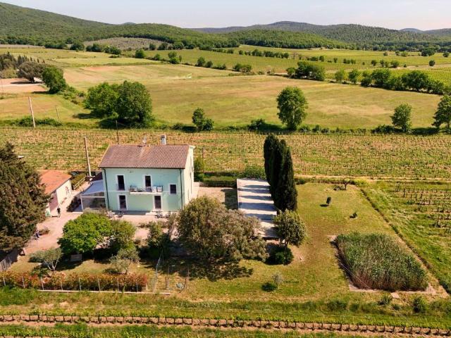 Villa in vendita a Campiglia Marittima LI