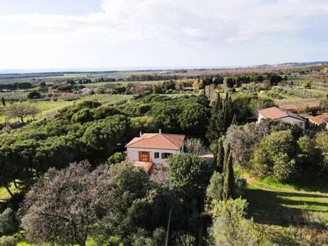 Villa in vendita a Campiglia Marittima LI