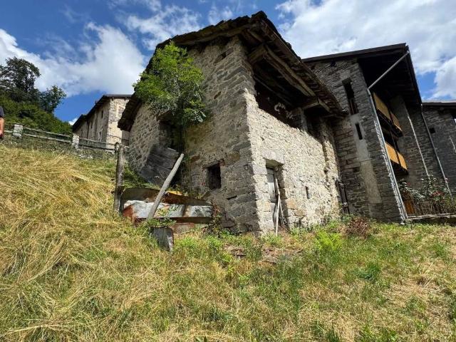 Villa in vendita a Campiglia Cervo BI