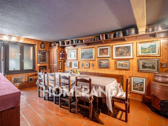 Villa in vendita a Campione d'Italia CO