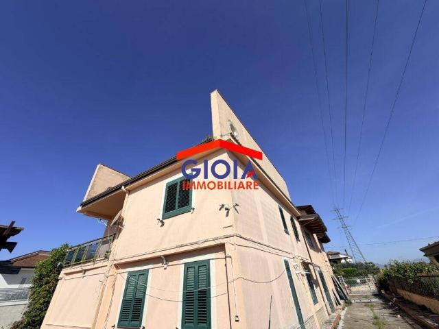 Villa in vendita a Cancello ed Arnone CE
