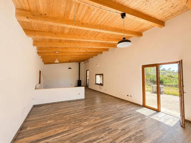 Villa in vendita a Canale Monterano RM