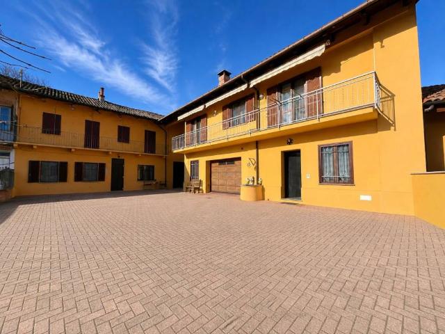 Villa in vendita a Canale CN