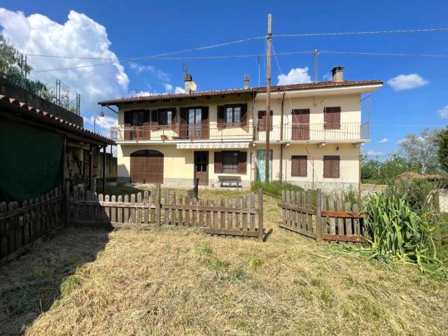 Villa in vendita a Montà CN