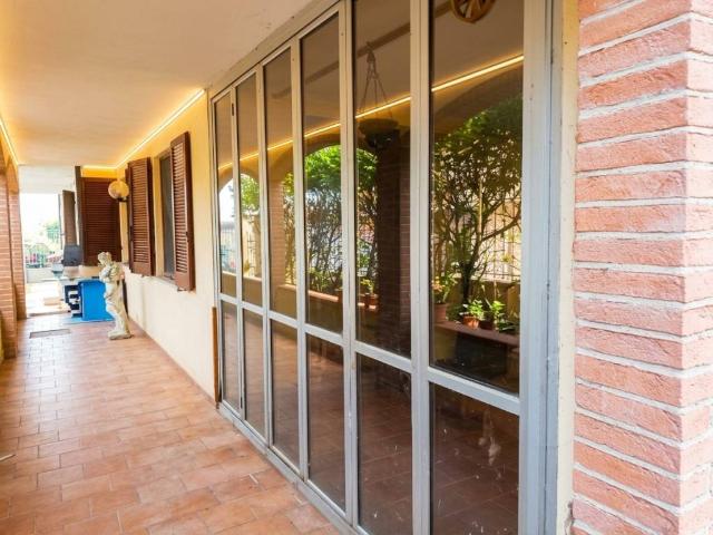 Villa in vendita a Canale CN