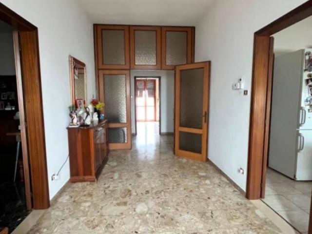 Villa in vendita a Canaro RO