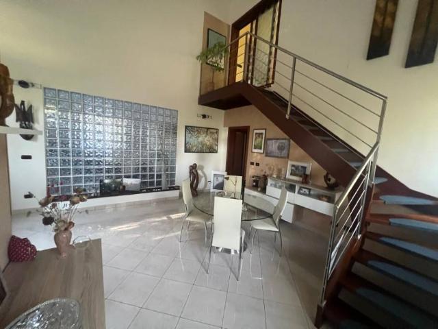 Villa in vendita a Canaro RO