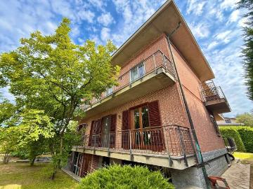 Villa in vendita a Candelo BI