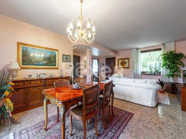 Villa in vendita a Canegrate MI