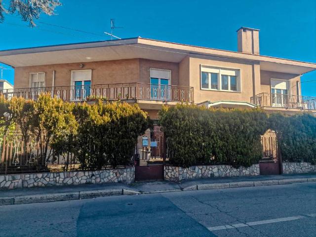 Villa in vendita a Canegrate MI