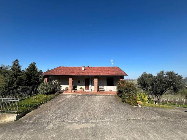 Villa in vendita a Canelli AT