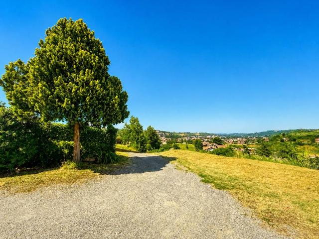 Villa in vendita a Canelli AT