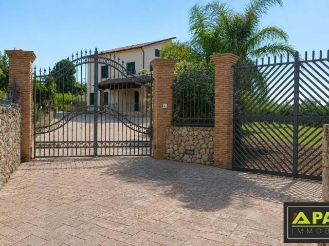 Villa in vendita a Canicattì AG