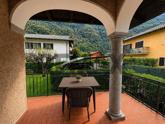 Villa in vendita a Cannobio